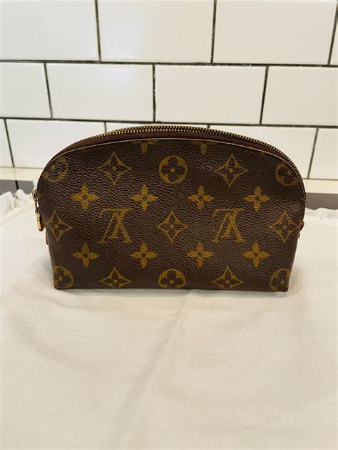 louis vuitton makeup bag price